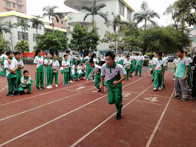 广州市白云区成龙中学2018年秋季运动会掠影