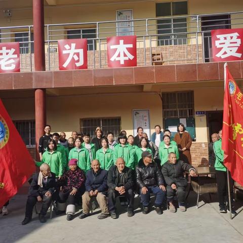 学习雷锋在行动 养老院里暖意浓——毛堂初中开展“学雷锋”活动