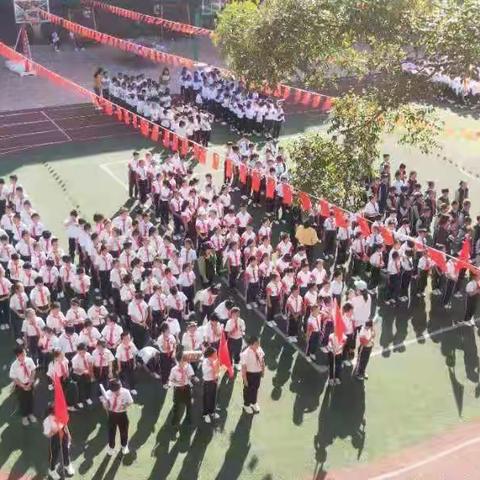 兴庆区第六小学永康校区2019秋季趣味运动会开幕啦