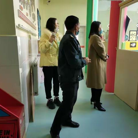 薛七幼开学前安全大检查