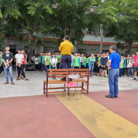 兴隆第一中学初三年级中招考试动员大会