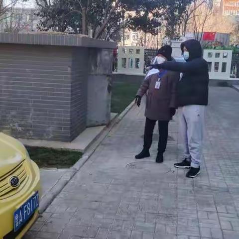 道德街城管委深入落实“路长制”，真践实履常态化疫情防控