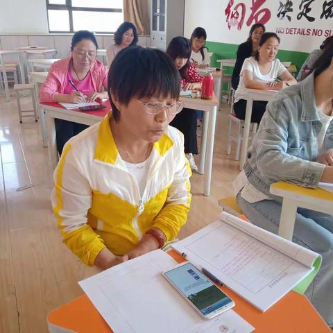 以研促教，以赛促教           ——青羊小学教研活动