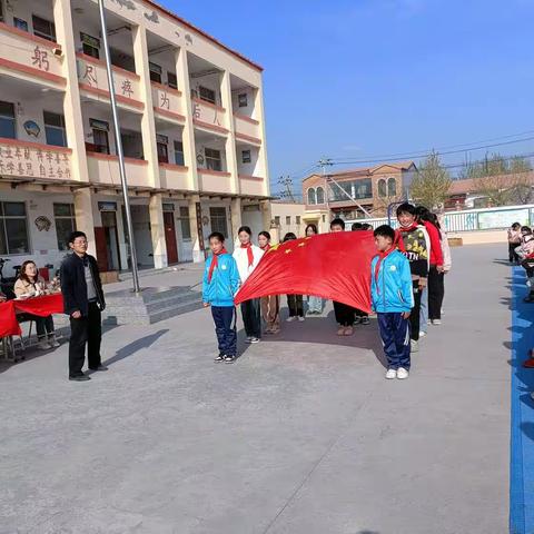 人和镇虎寺小学 爱心传递情暖校园 广播操比赛