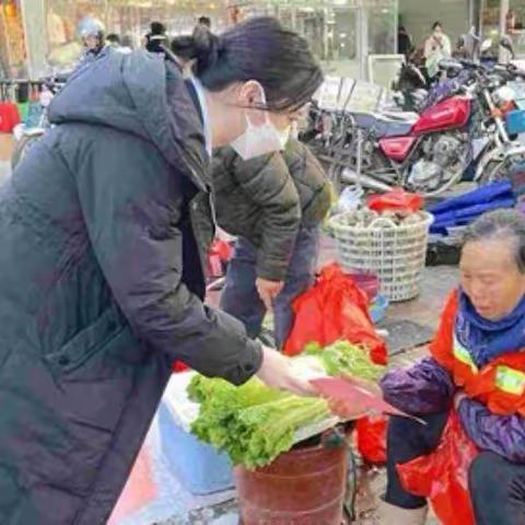 浦发银行东山支行开展社区定点整治拒收人民币宣传