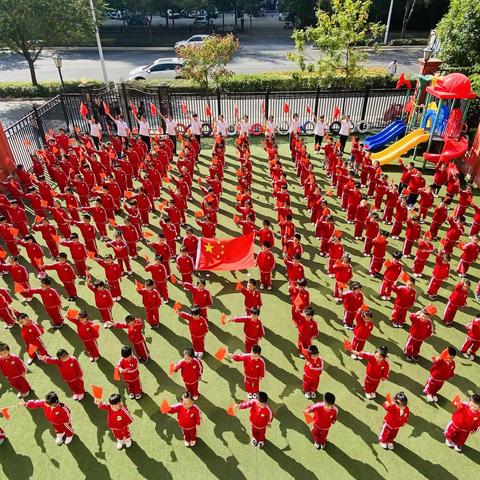 童声唱红歌❤️童心颂祖国🇨🇳———精彩16号地