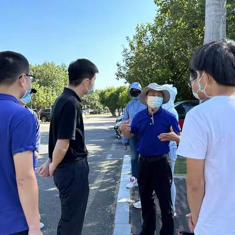 深圳市公园管理中心谢良生委员现场调研望海路快速化改造工程迁移深圳湾公园树木工作