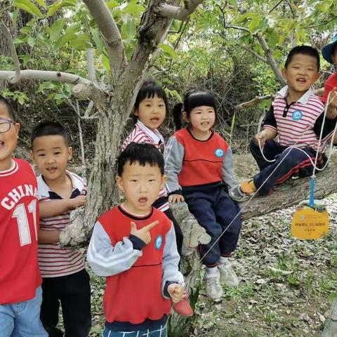 【社会实践】抓住春天小尾巴 传承劳动美德情—铁门关市第一幼儿园繁星班社会实践活动