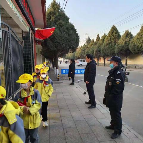 “弘扬雷锋精神，继承优良传统”侯堡中心校2023年3月3日工作汇报