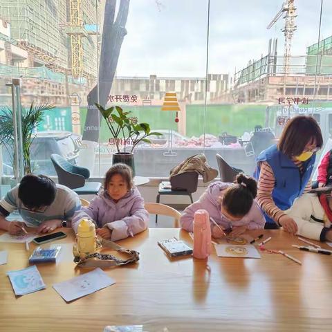 历下区图书馆甸柳第一社区图书分馆开展“手工绘生活”主题活动