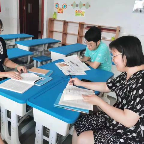 聚集体智慧，备精彩课堂——临沂孟园实验学校数学组集备