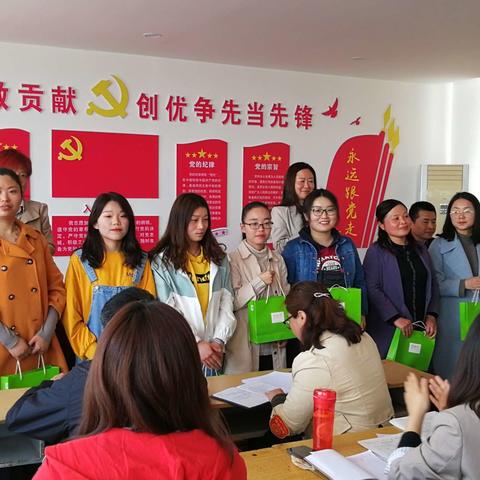 【创优当先争上游，八仙过海显神通】看大周一中怎样开展第三轮赛课活动