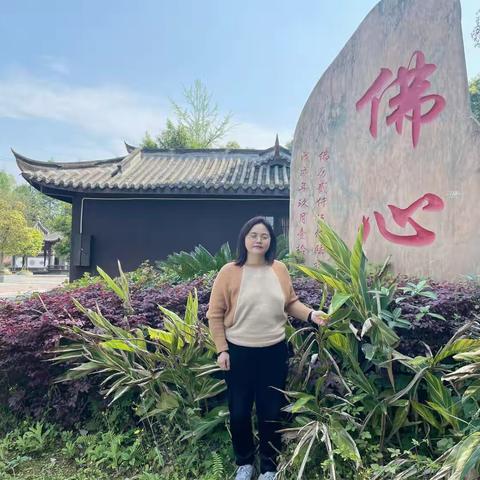 游新津观音寺.诗十首.文兰草