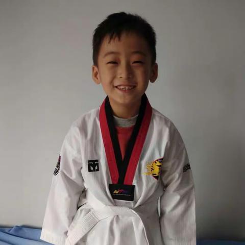 家有一儿初长成