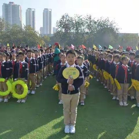 齐心协力，精彩绽放——人民路小学三二班运动会纪实