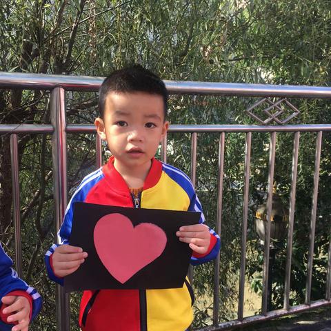 新概念第三幼儿园（大二班）幼儿成长记录手册