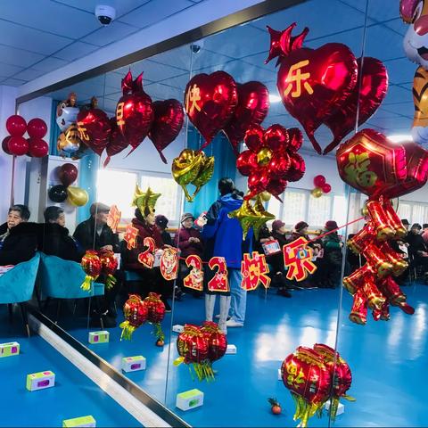 芙蓉康养苑—“庆元旦 迎新年”暨临床一支部送温暖活动
