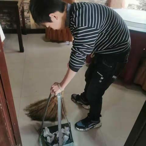 六二班劳动作业展示--打扫家园篇