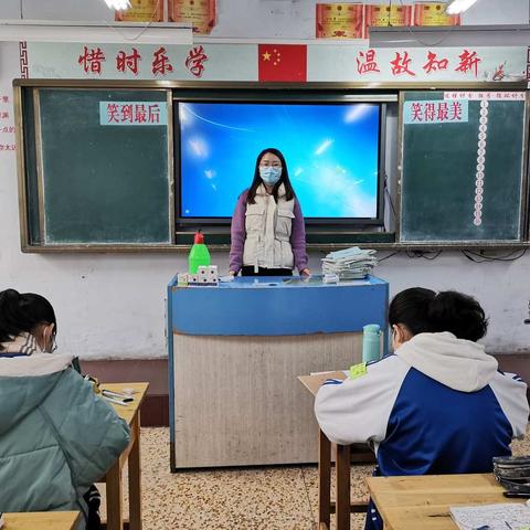 防疫演练    坚守防线—德州市第九中学2018级学生发热处理流程模拟演练