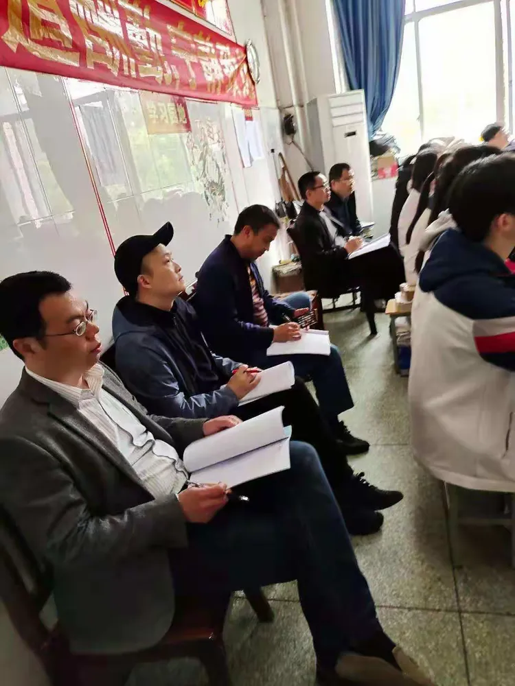 祝贺||丰城二中罗贤艳老师荣获丰城市初中党史优质课竞赛决赛一等奖