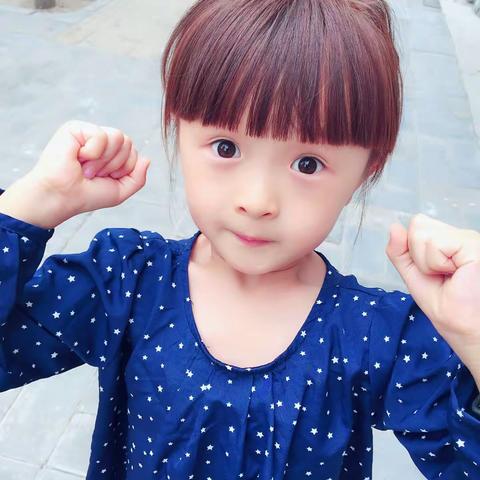 阳光依旧    陪伴成长