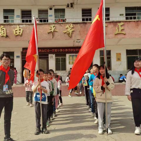 【党建+队建】心中有雷锋，时时学雷锋                     ——栗源中学小学部学雷锋活动纪实