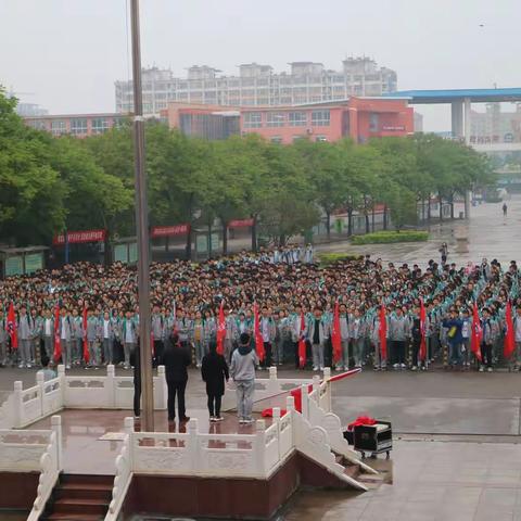 寻访人文古迹 传承中华文化——记辉县市第一高级中学“爱家乡”研学实践活动