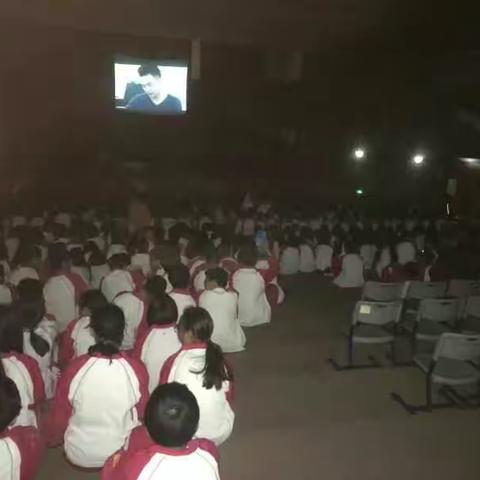 “珍爱生命，拒绝毒品”---张坂中学禁毒教育进校园活动