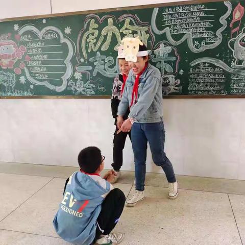 双桥坪中学：走进课本剧 秀出我风采
