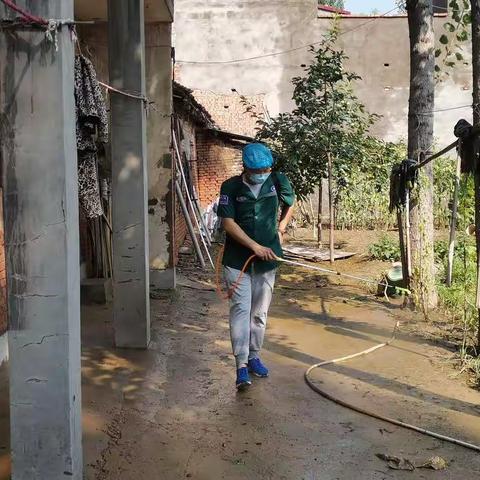 防汛防疫"两手抓"     健康环境"筑堤坝"