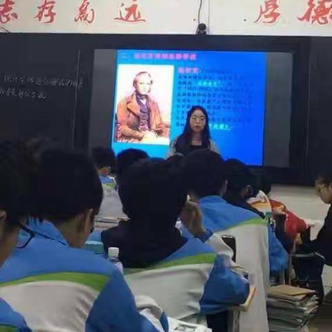 夕风暂起，落叶知秋。 深秋霜降，瞰星回望