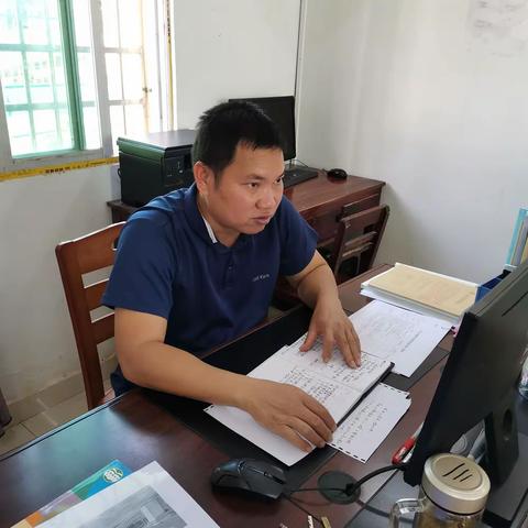 岭尾小学开学初教育教学常规会议