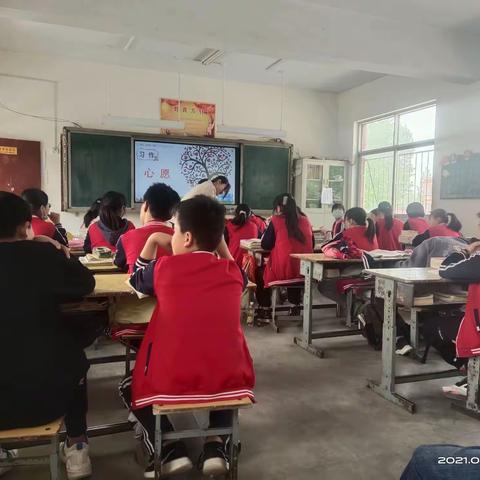 教研之花，迎着春风，静静绽放--荆隆宫乡六年级语文教师第四次教研活动