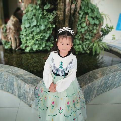 中四班生日会--杜柔影宝贝五周岁生日快乐哟👑👑👑