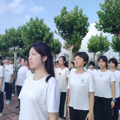 高一28班的军训生活～（8.20+8.21）