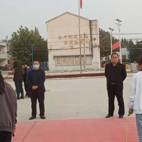 大马乡中心学校举行“动感青春，绳彩飞扬”跳绳比赛