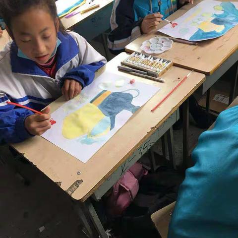 职田中学“美术社团”开展实录