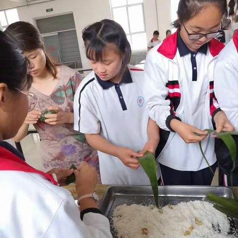 品端午  忆屈原  弘扬中国🇨🇳传统文化