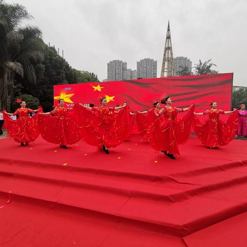 凤凰社区喜迎建党98周年文艺汇演暨结对帮扶慰问活动