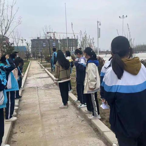 伴鸟语花香，谈播音之梦——鄢陵县实验学校《听见你的声音》播音社团实录