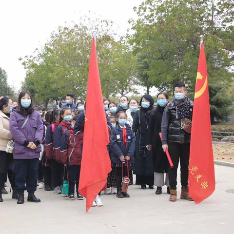 追寻红色足迹，传承红色基因——开发区实验学校参观淮海战役碾庄圩战斗纪念馆研学活动