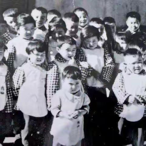 百年瞬间丨国家的孩子