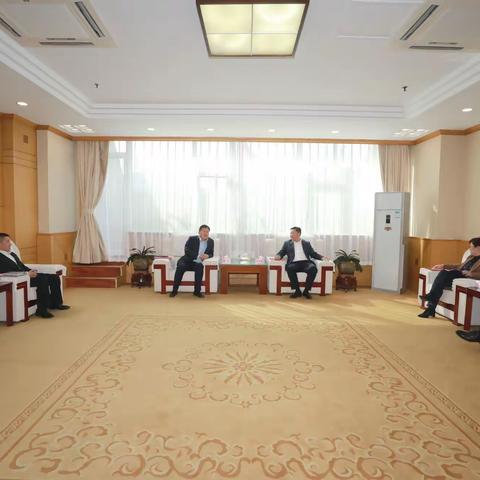 杨传军会见通号创新投资集团客人