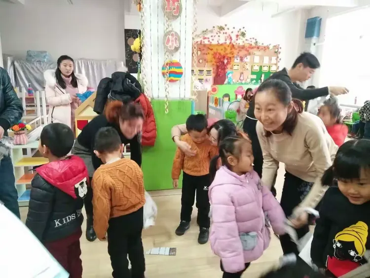 相约庆新年 欢乐齐欢畅