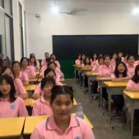 阳光下 花正开﻿一一2102班2021年下学期班级建设成果汇报