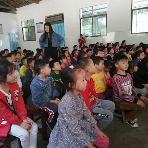 我们是一年级的小学生啦😊