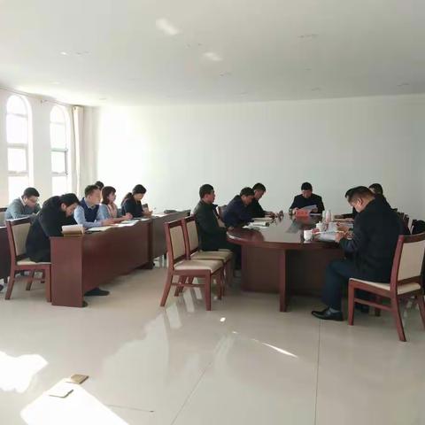 开发区召开“不忘初心、牢记使命”主题教育专题民主生活会