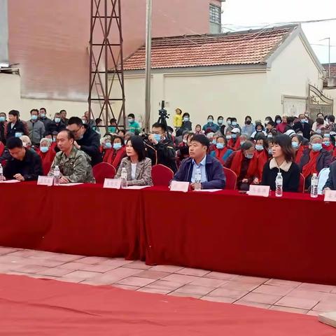 爱满金秋 情系重阳