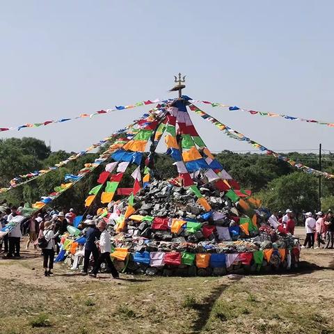 祭敖包（副本）