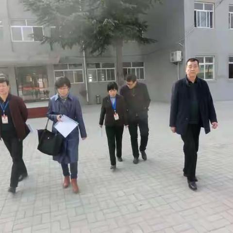 县人大领导视察曹村中心小学 义务教育均衡发展“双高双普”创建工作